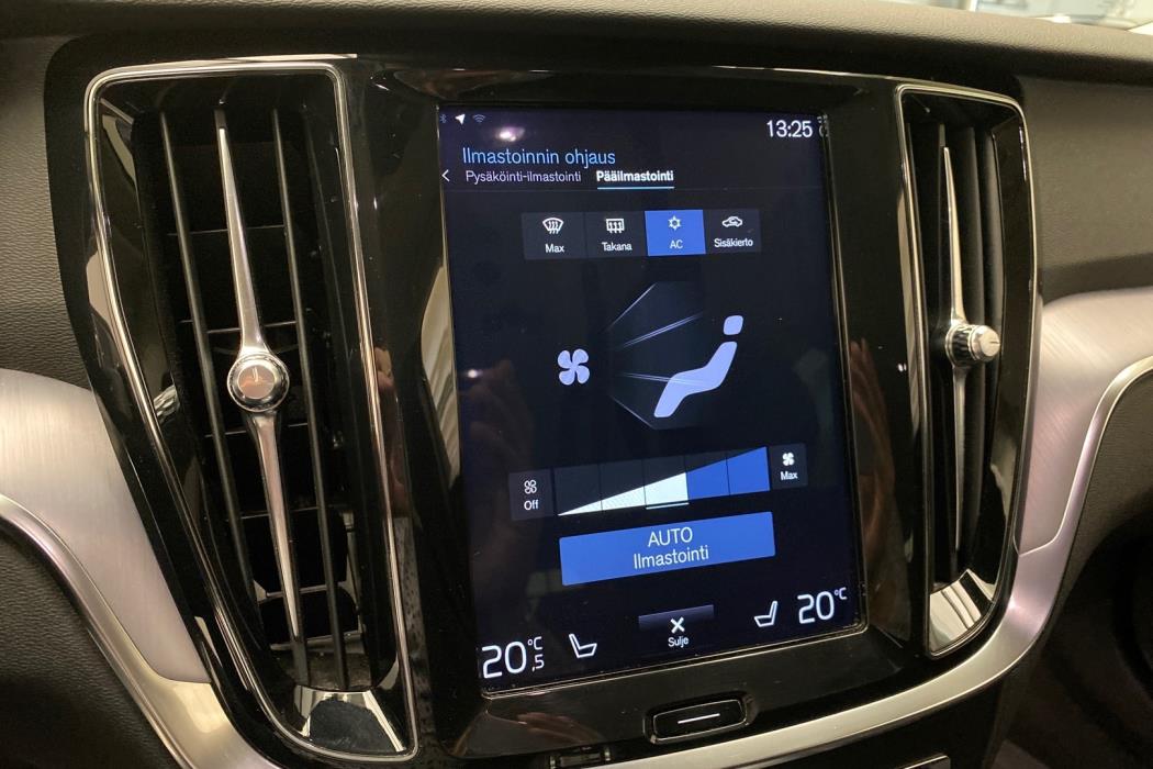 VOLVO V60 Cross Country 2019