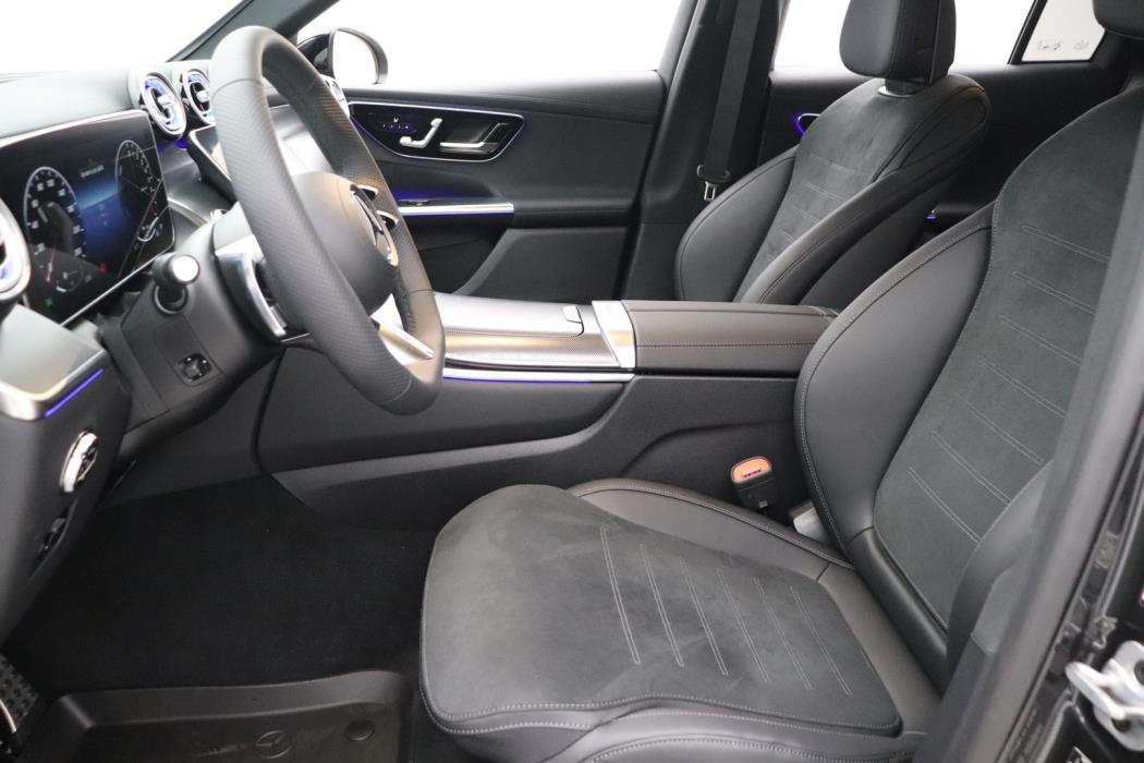 MERCEDES-BENZ GLC 2024