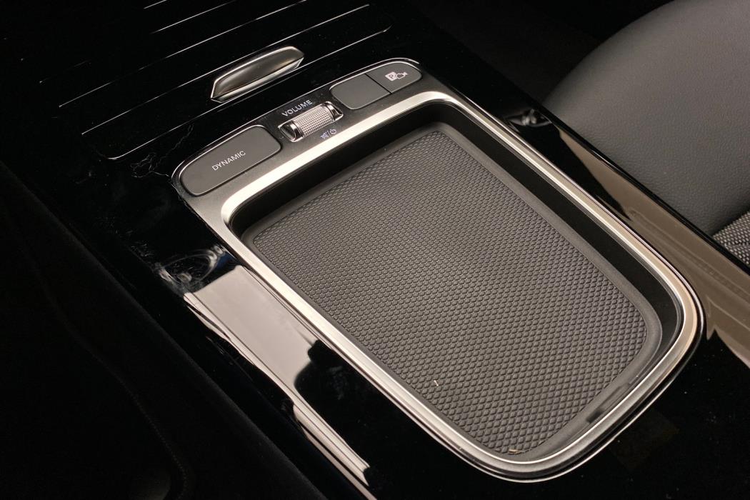 MERCEDES-BENZ CLA 2025