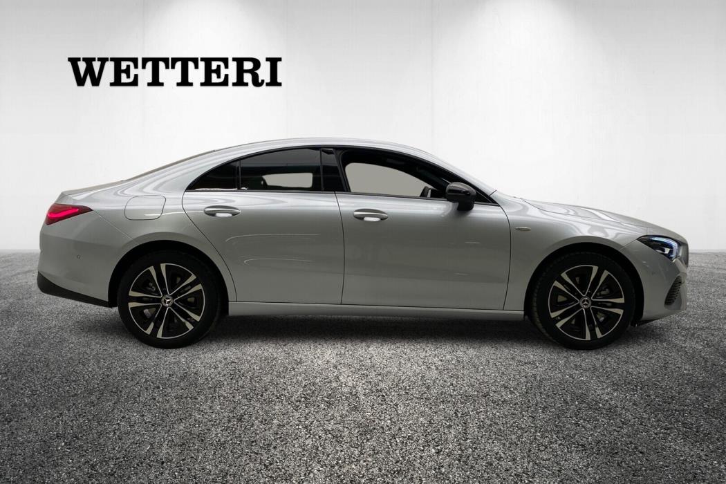 MERCEDES-BENZ CLA 2025