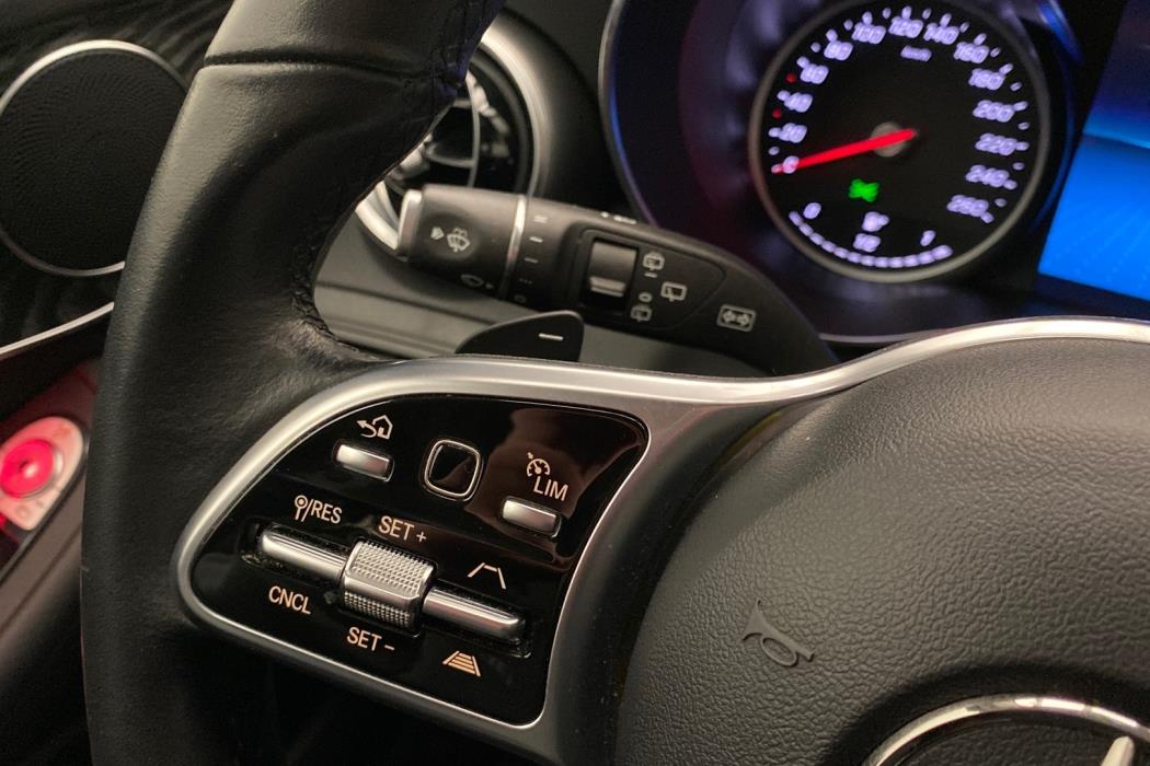 MERCEDES-BENZ GLC 2021