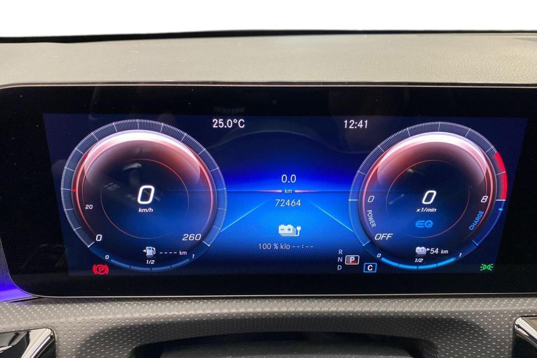 MERCEDES-BENZ A 2021