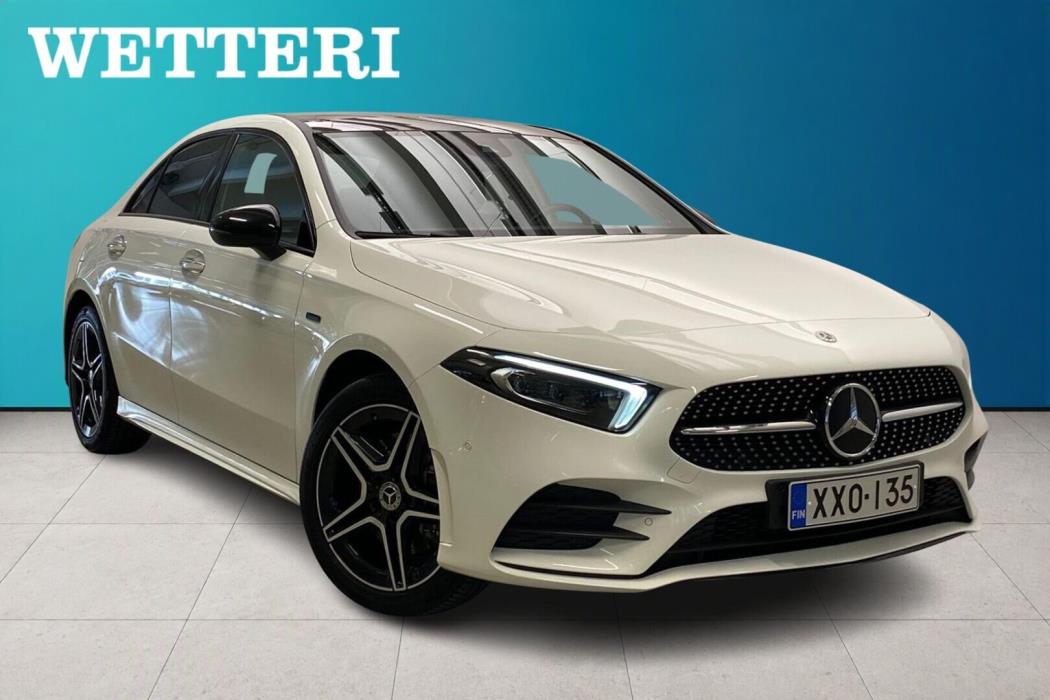 MERCEDES-BENZ A 2021