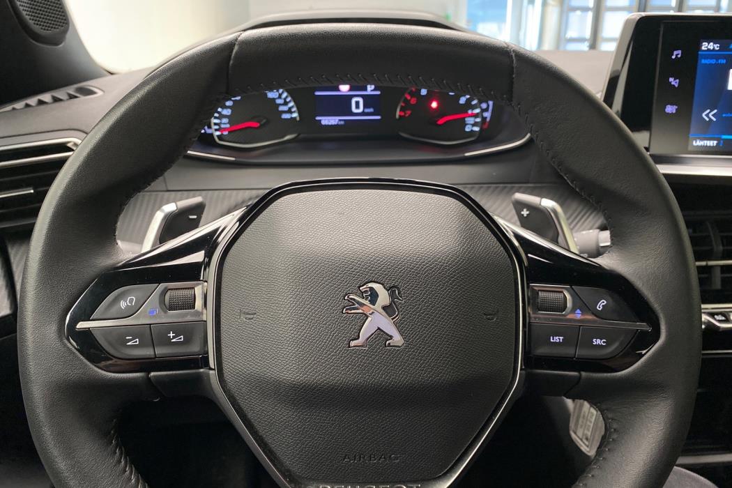 PEUGEOT 2008 2023