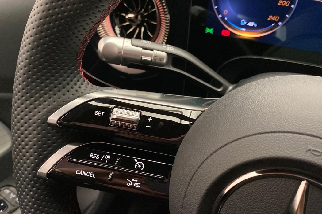 MERCEDES-BENZ CLA 2026