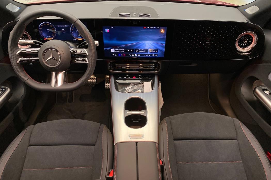 MERCEDES-BENZ CLA 2026