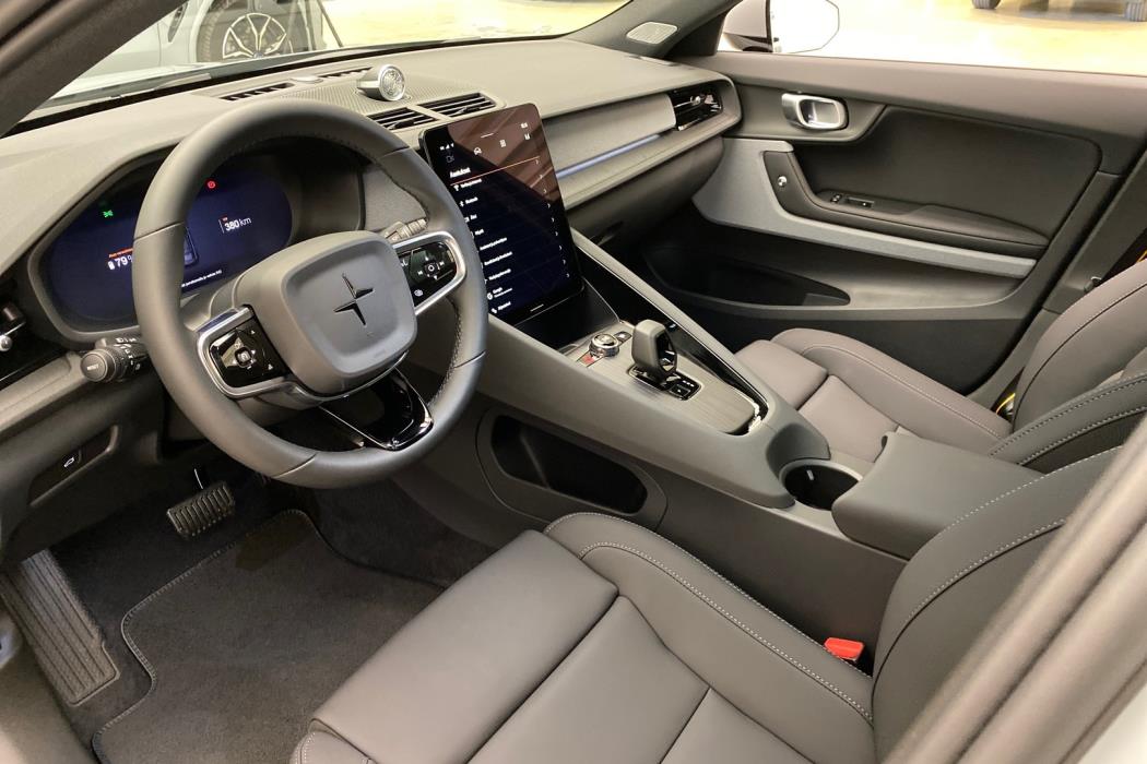 POLESTAR 2 2026