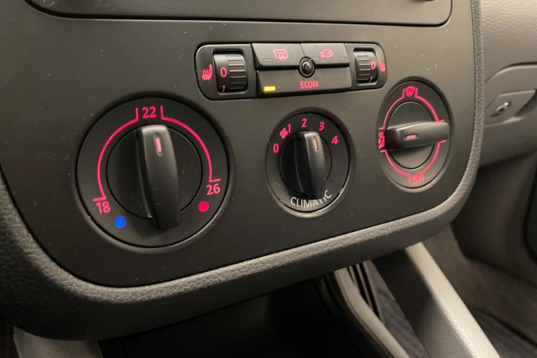 VOLKSWAGEN Jetta 2007