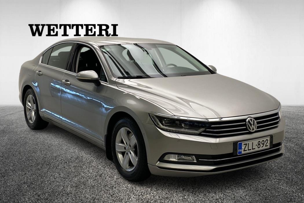 VOLKSWAGEN Passat 2017