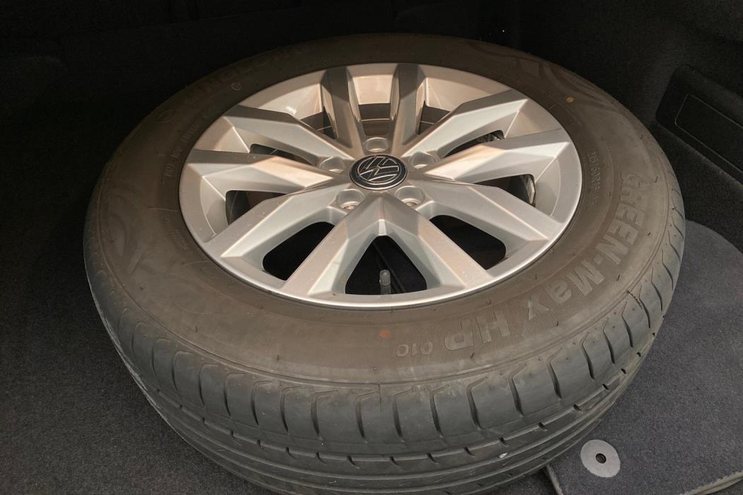 VOLKSWAGEN Passat 2017