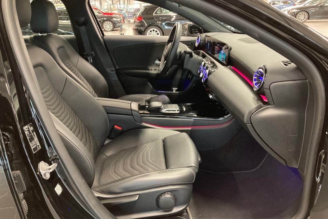 MERCEDES-BENZ A 2021
