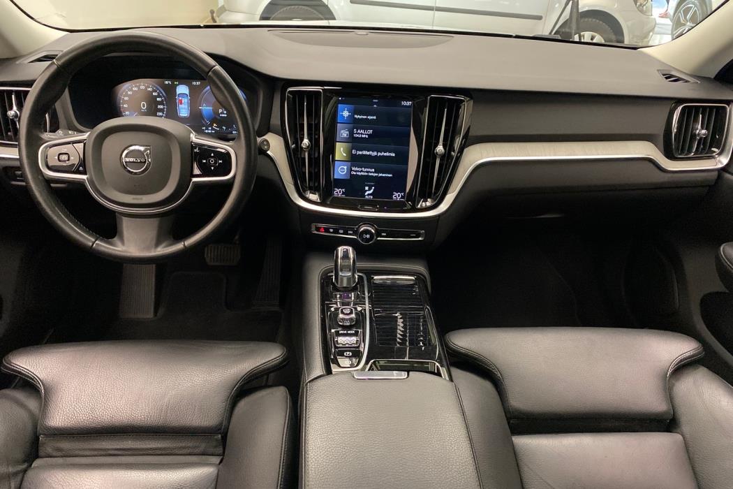 VOLVO V60 2019