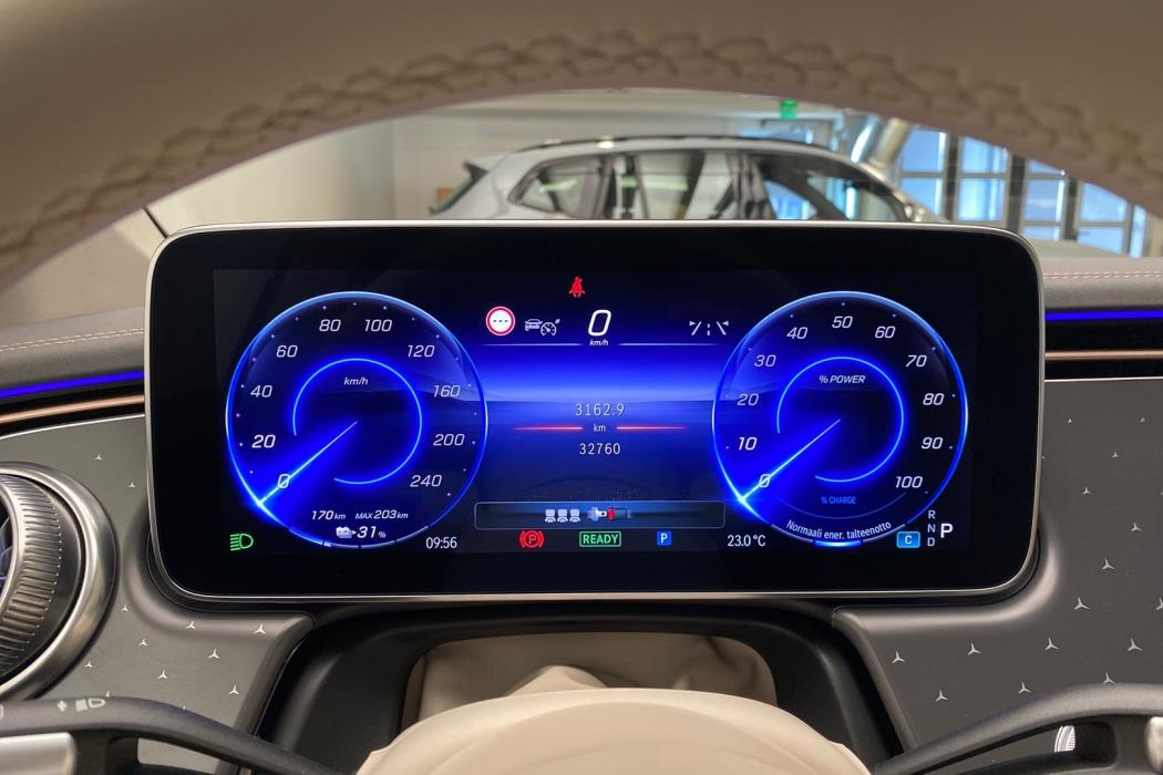 MERCEDES-BENZ EQS 2023