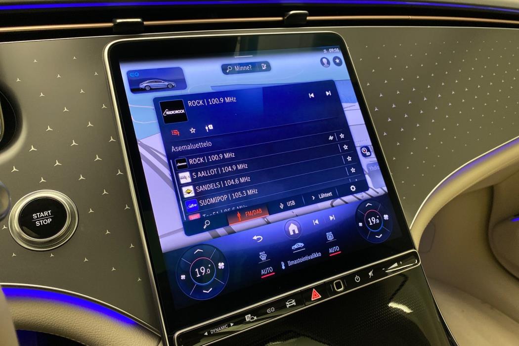 MERCEDES-BENZ EQS 2023