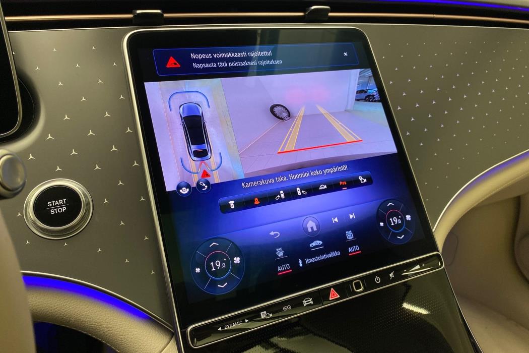 MERCEDES-BENZ EQS 2023