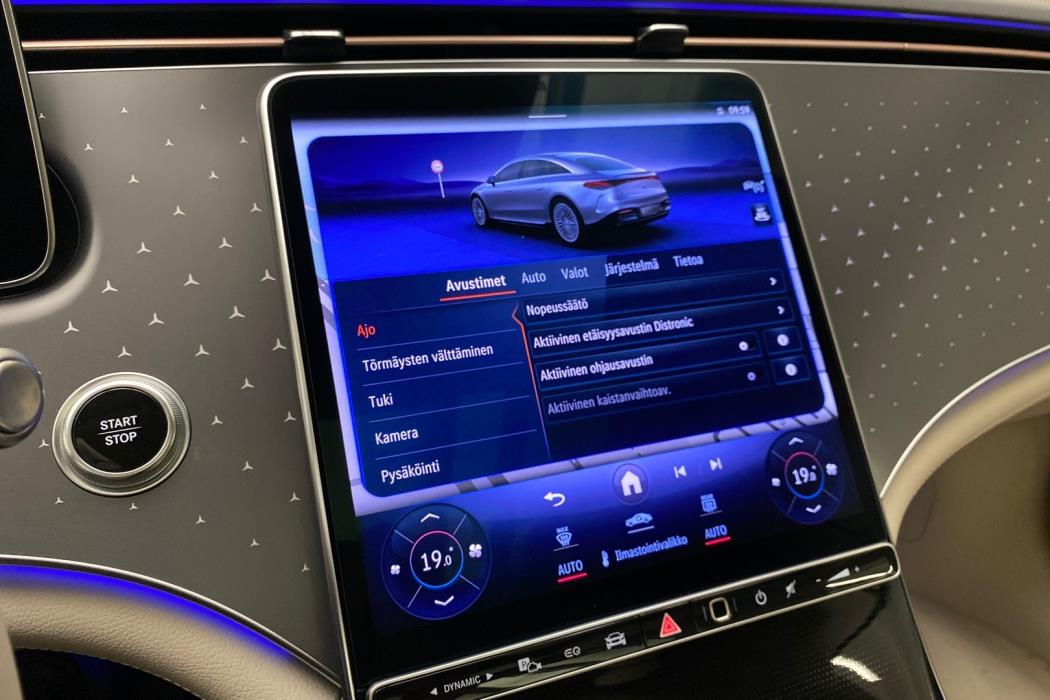 MERCEDES-BENZ EQS 2023