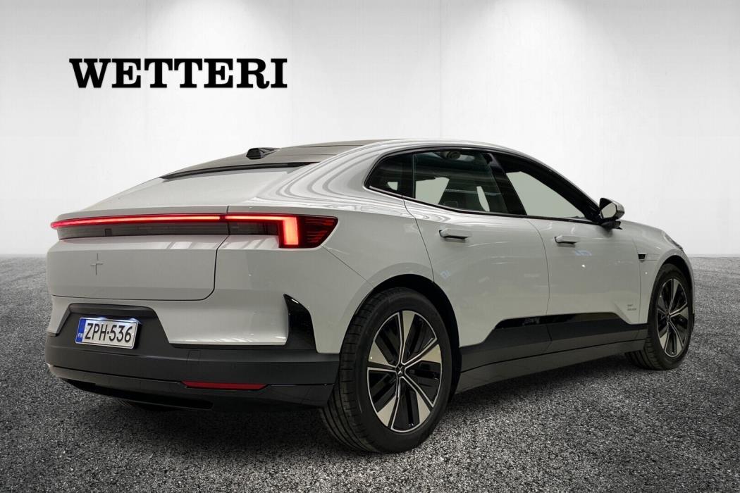 POLESTAR 4 2025