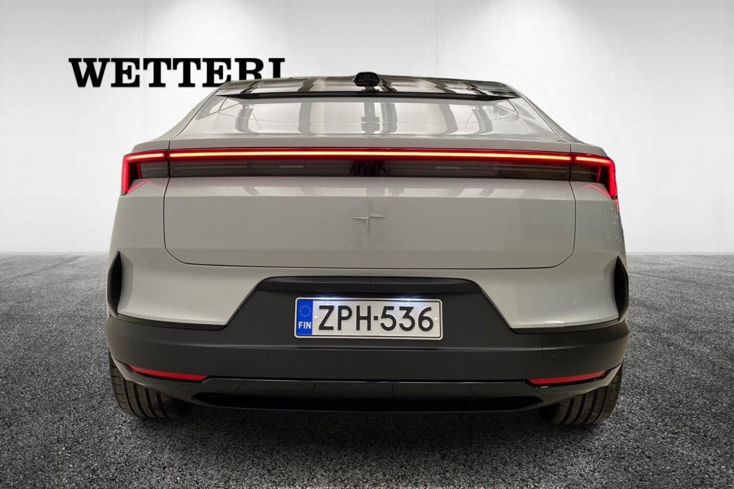 POLESTAR 4 2025