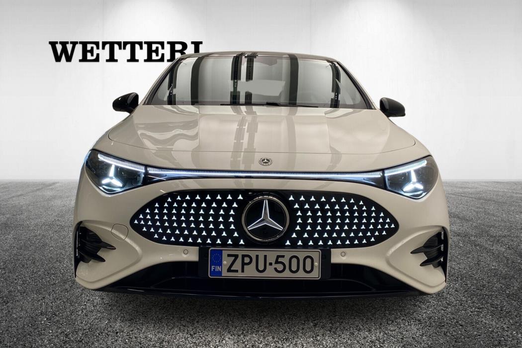 MERCEDES-BENZ CLA 2025