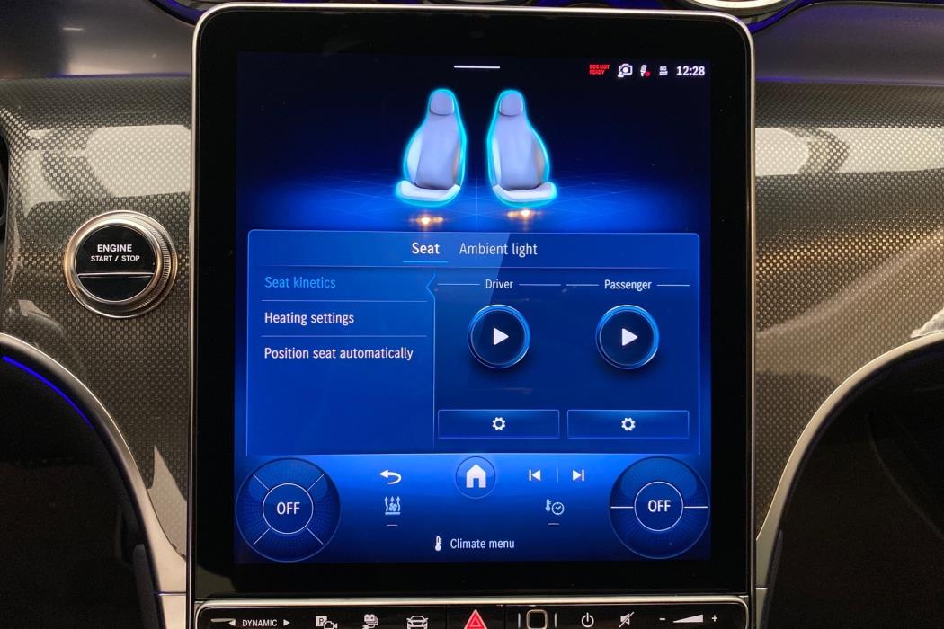 MERCEDES-BENZ GLC 2024