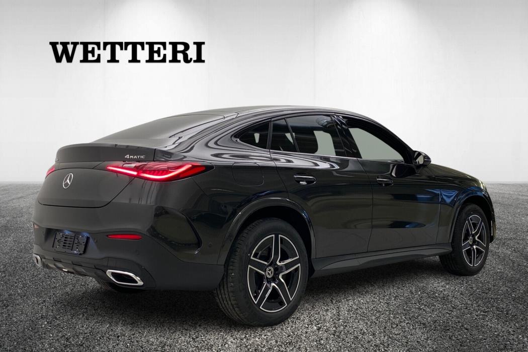 MERCEDES-BENZ GLC 2024