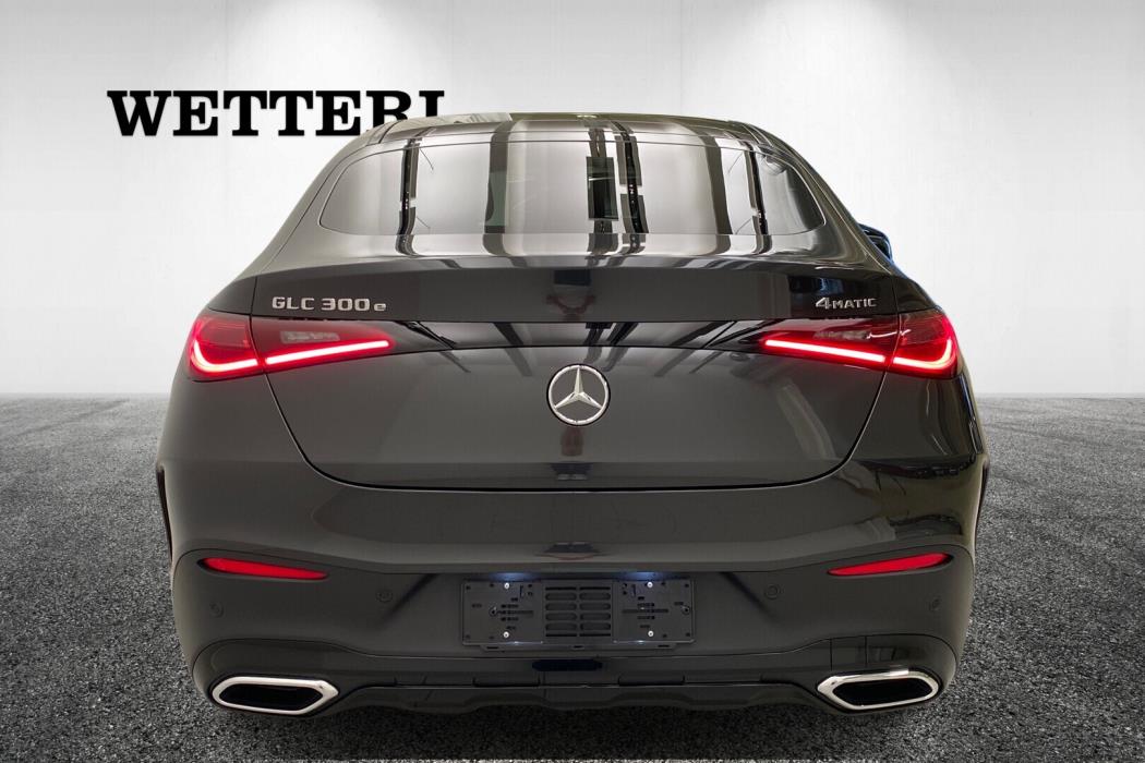 MERCEDES-BENZ GLC 2024