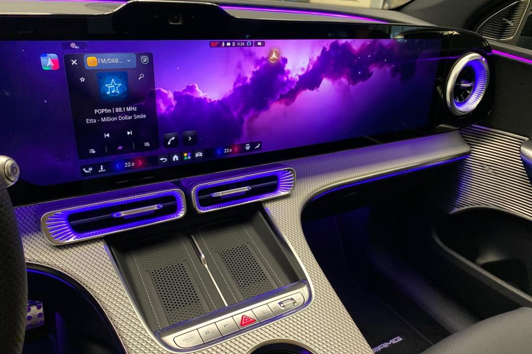MERCEDES-BENZ GLC 2026