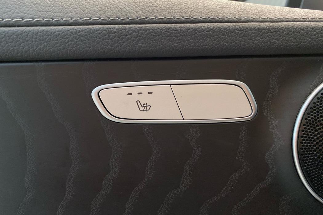 MERCEDES-BENZ GLC 2016