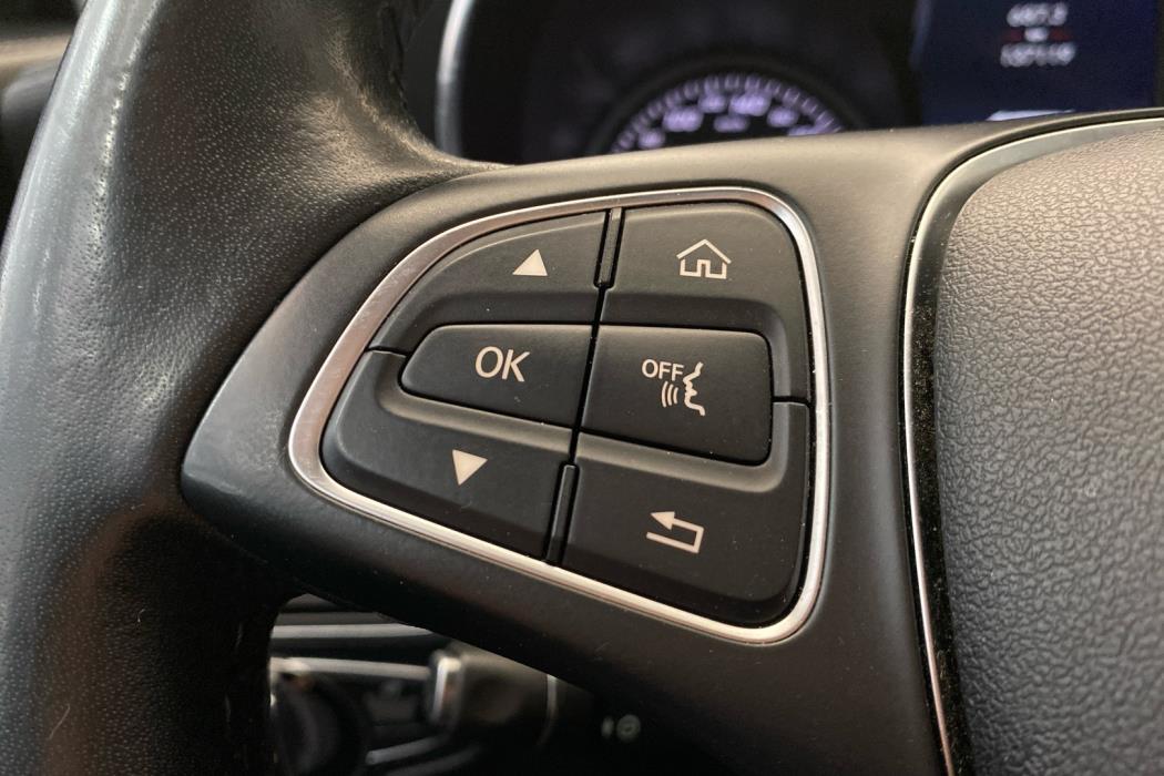 MERCEDES-BENZ GLC 2016