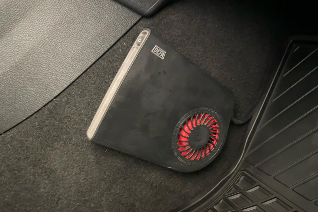 MERCEDES-BENZ A 2015