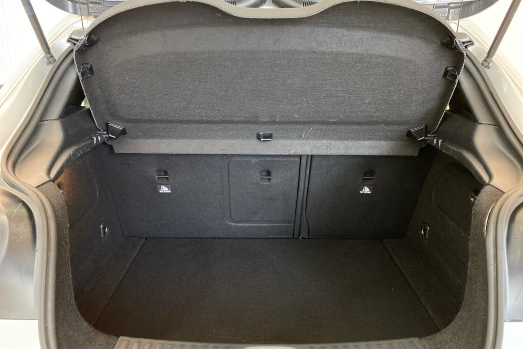 MERCEDES-BENZ A 2015