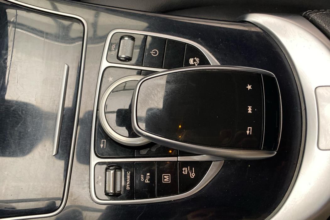 MERCEDES-BENZ GLC 2017