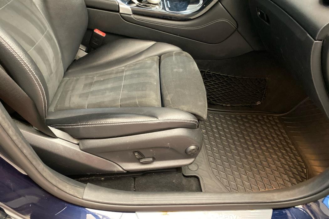 MERCEDES-BENZ GLC 2017