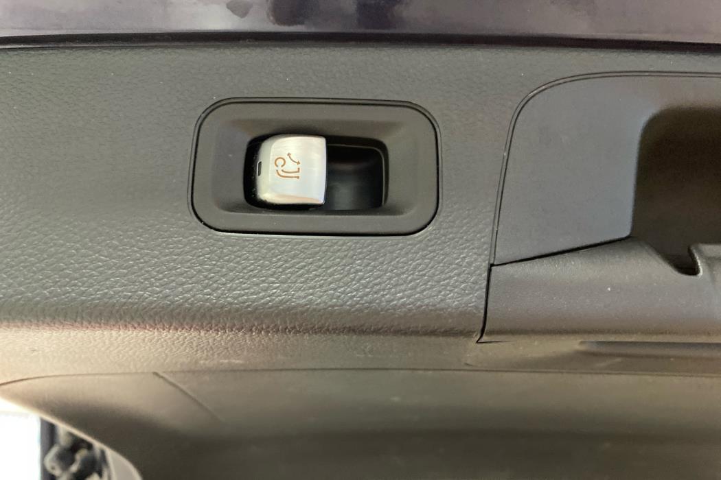 MERCEDES-BENZ GLC 2017