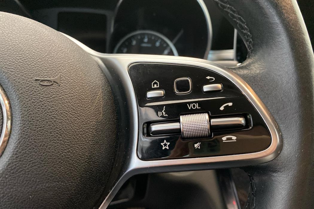 MERCEDES-BENZ C 2020