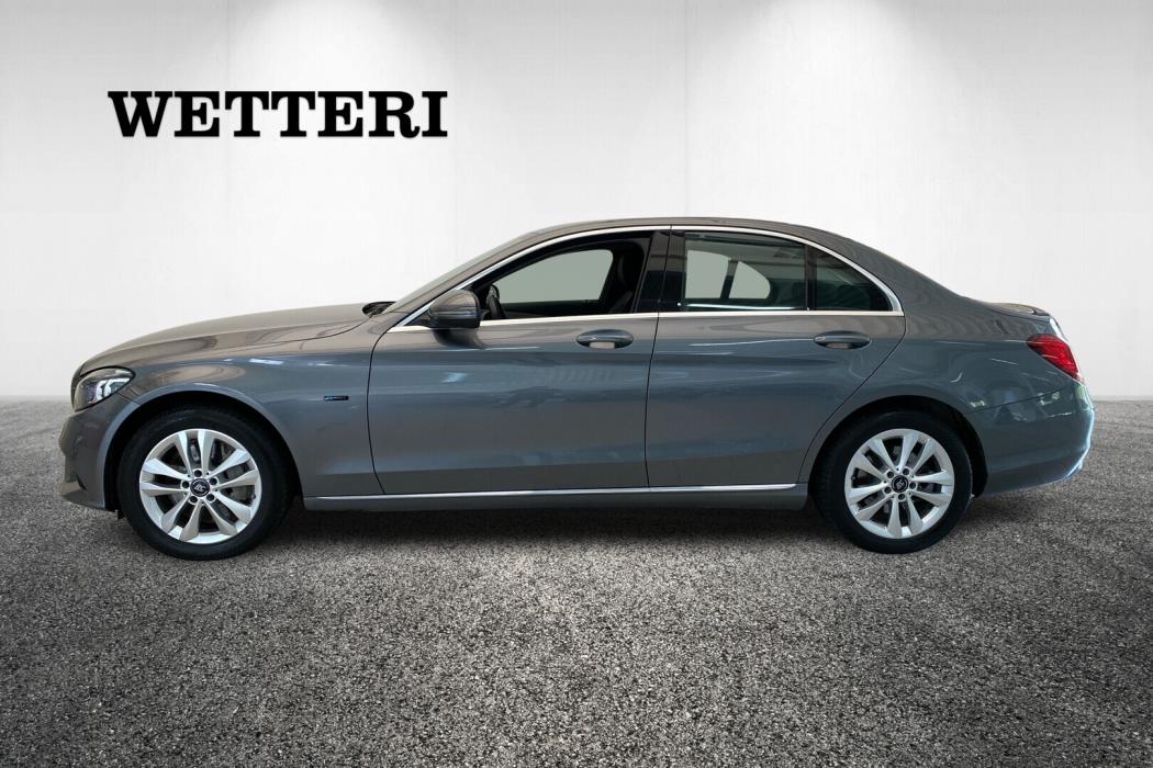 MERCEDES-BENZ C 2020