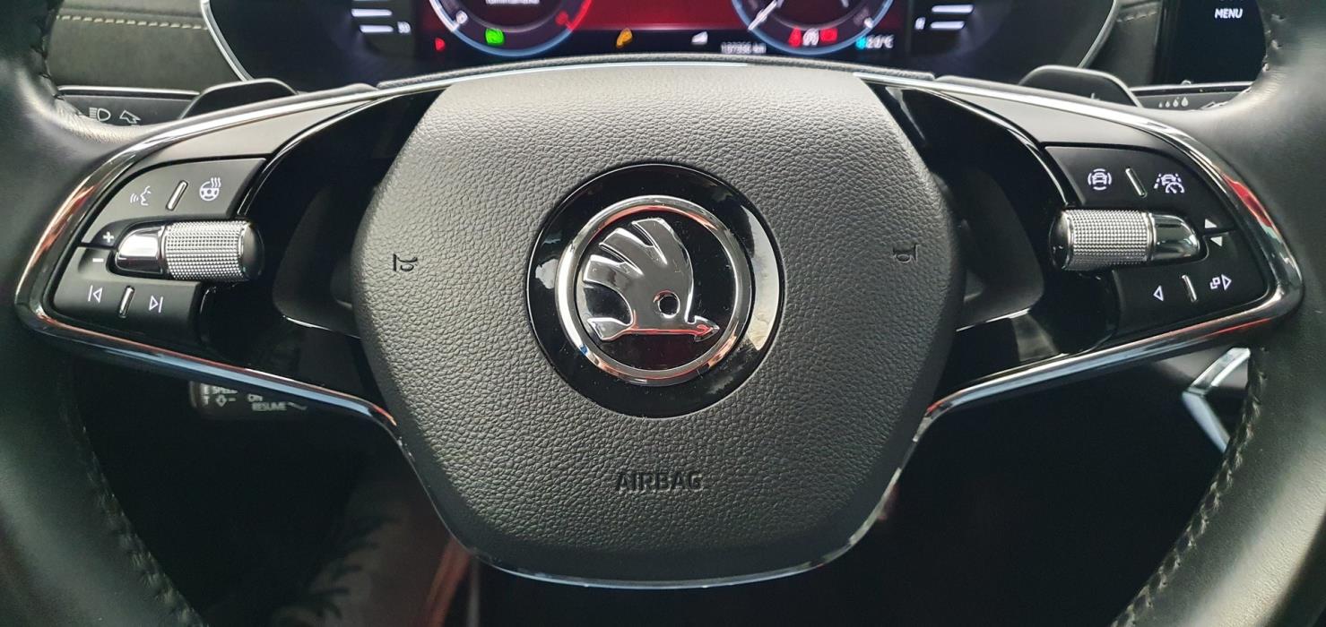 SKODA Octavia 2021