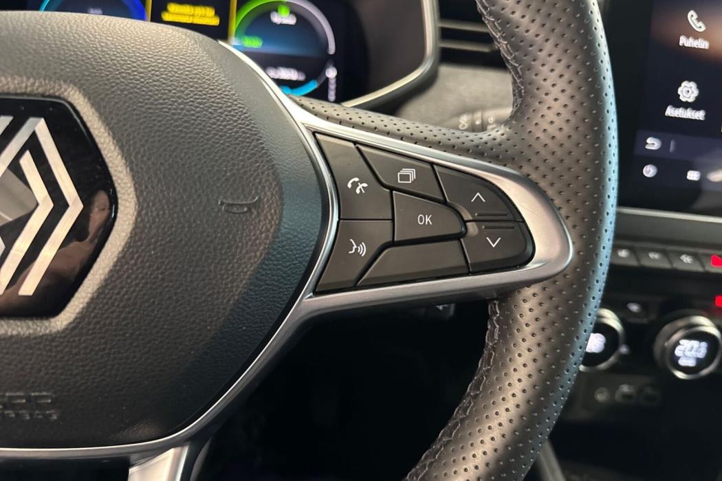 RENAULT Clio 2023
