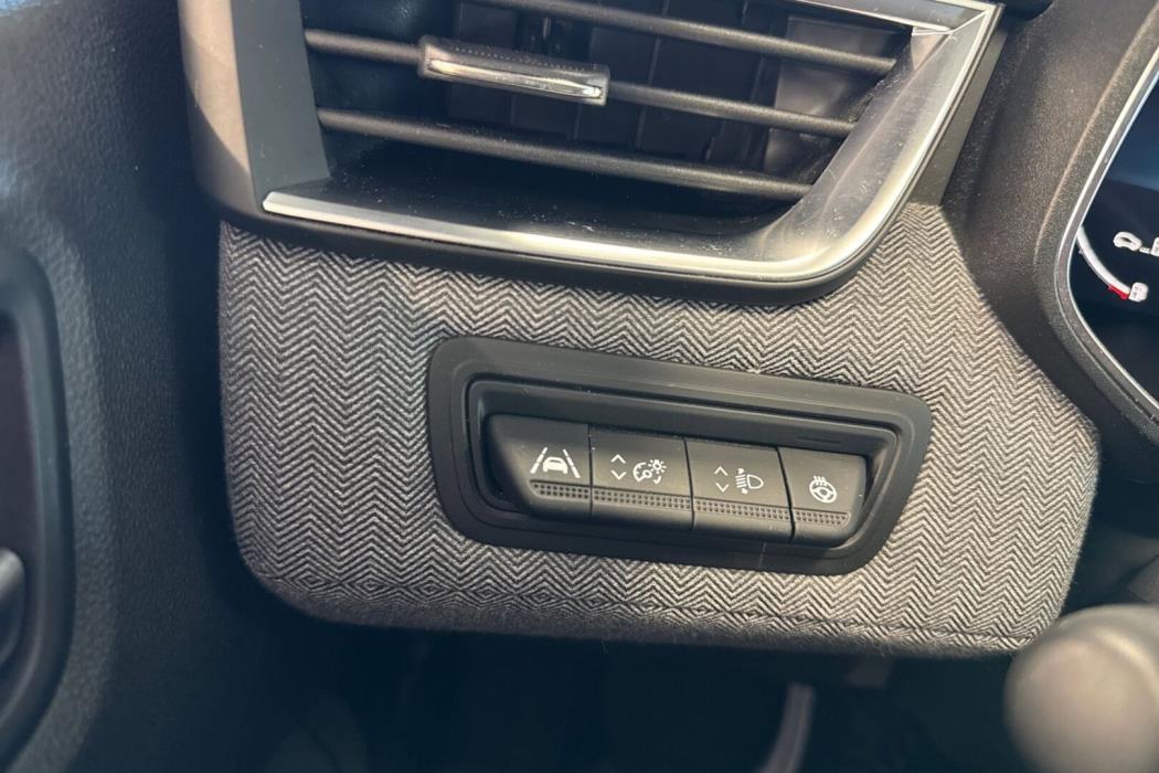 RENAULT Clio 2023