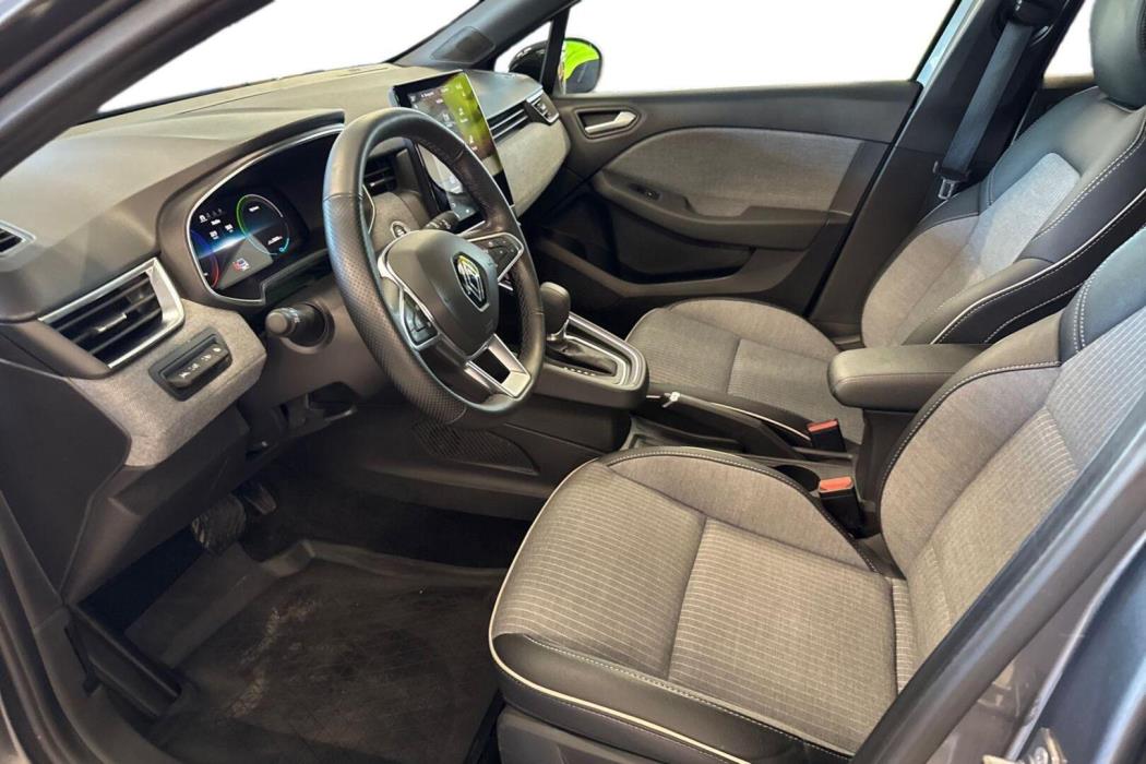 RENAULT Clio 2023
