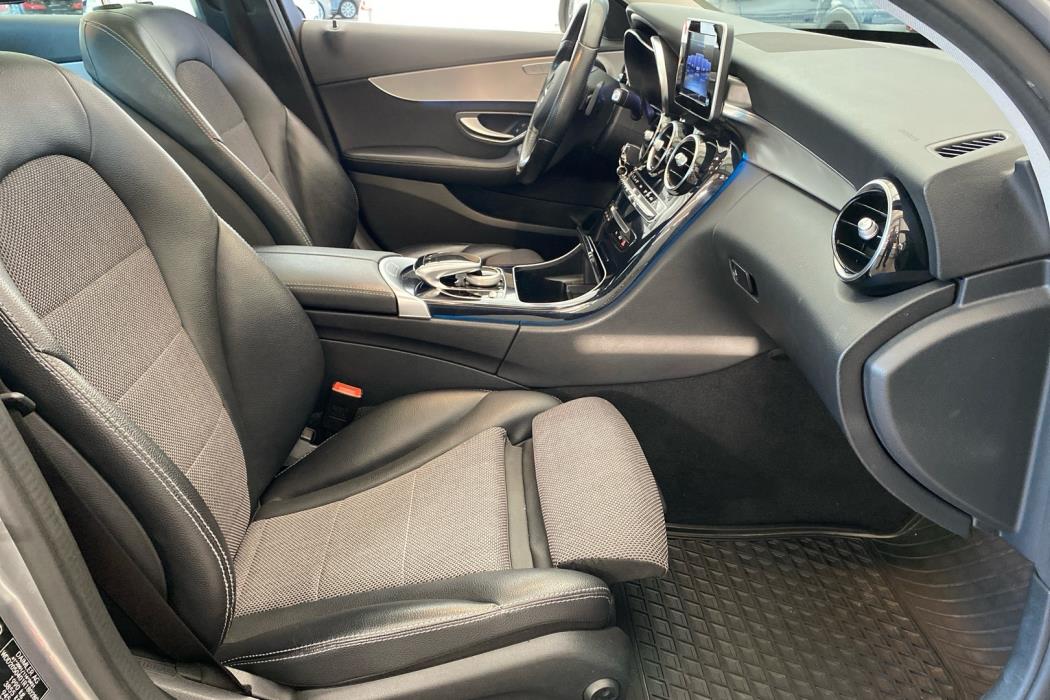 MERCEDES-BENZ C 2016