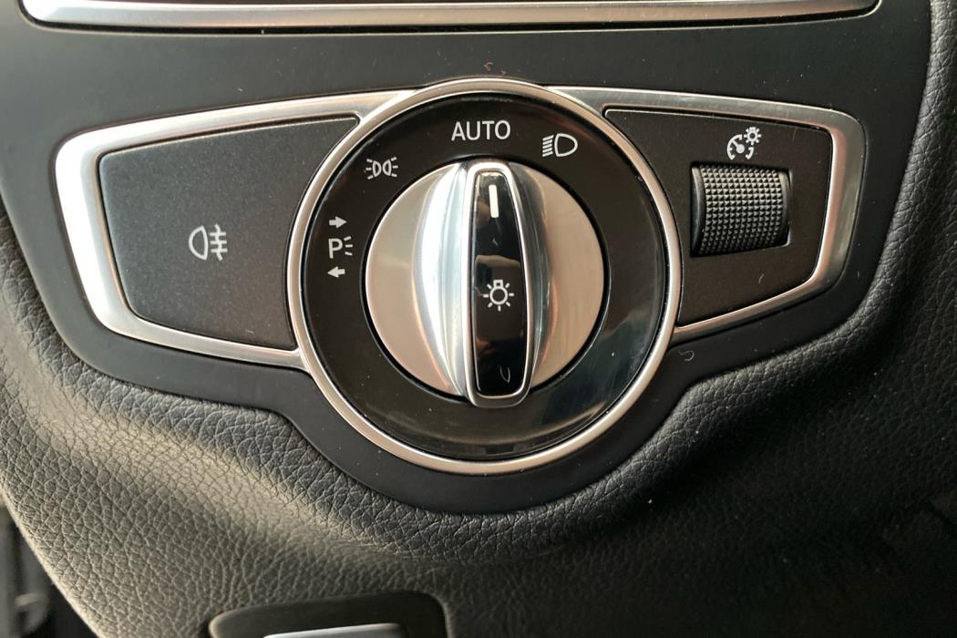 MERCEDES-BENZ C 2015