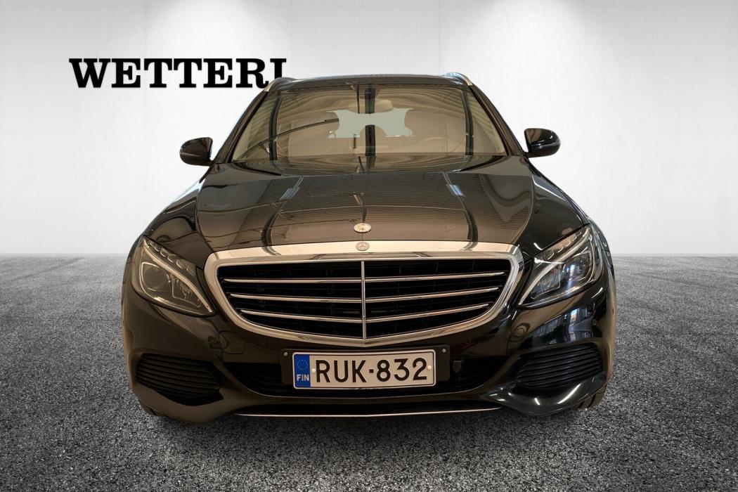 MERCEDES-BENZ C 2015
