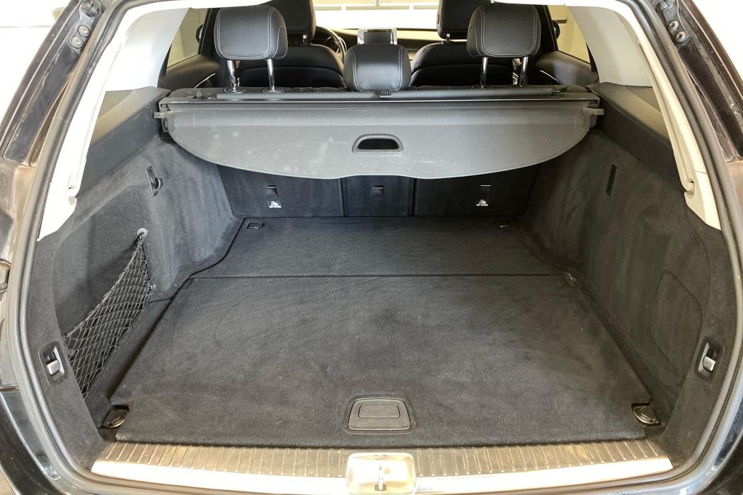 MERCEDES-BENZ C 2015
