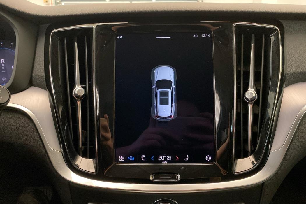 VOLVO V60 2023