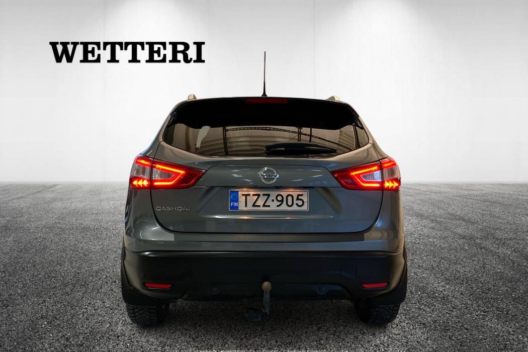 NISSAN Qashqai 2015