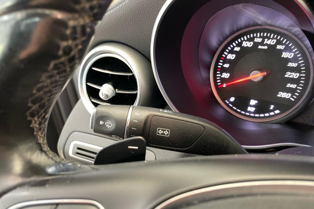 MERCEDES-BENZ C 2016