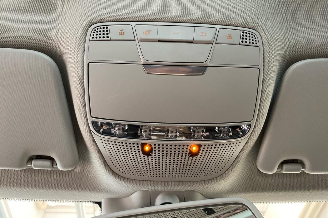 MERCEDES-BENZ C 2016