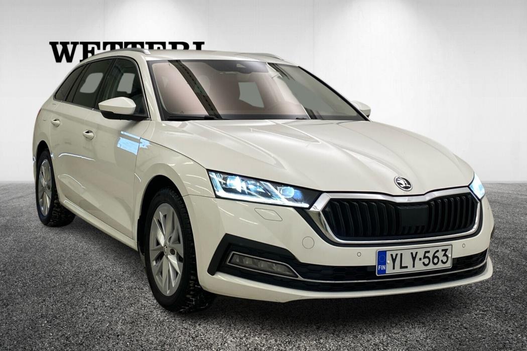 SKODA Octavia 2023