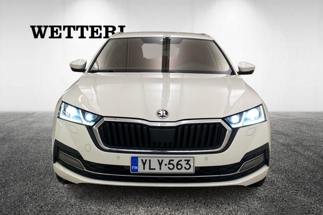 SKODA Octavia 2023